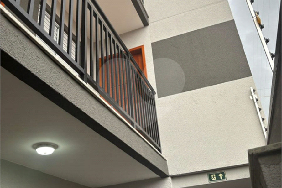 Casa à venda com 2 quartos, sendo 1 suíte, no condomínio Maracujas, São Paulo - SP