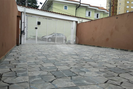 Casa à venda com 4 quartos, sendo 3 suítes,  em Vila Polopoli, São Paulo, SP