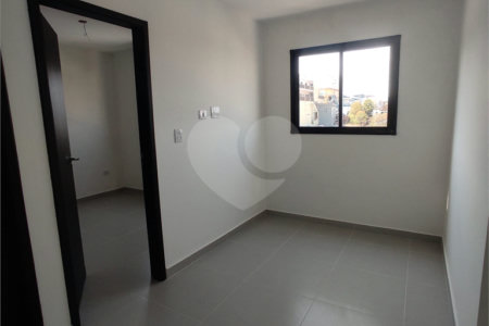 Casa à venda com 1 quarto em Parada Inglesa, São Paulo, SP