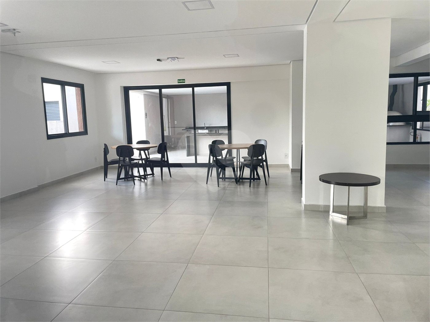 Apartamento à venda com 2 suítes no Centro, Itapetininga, SP