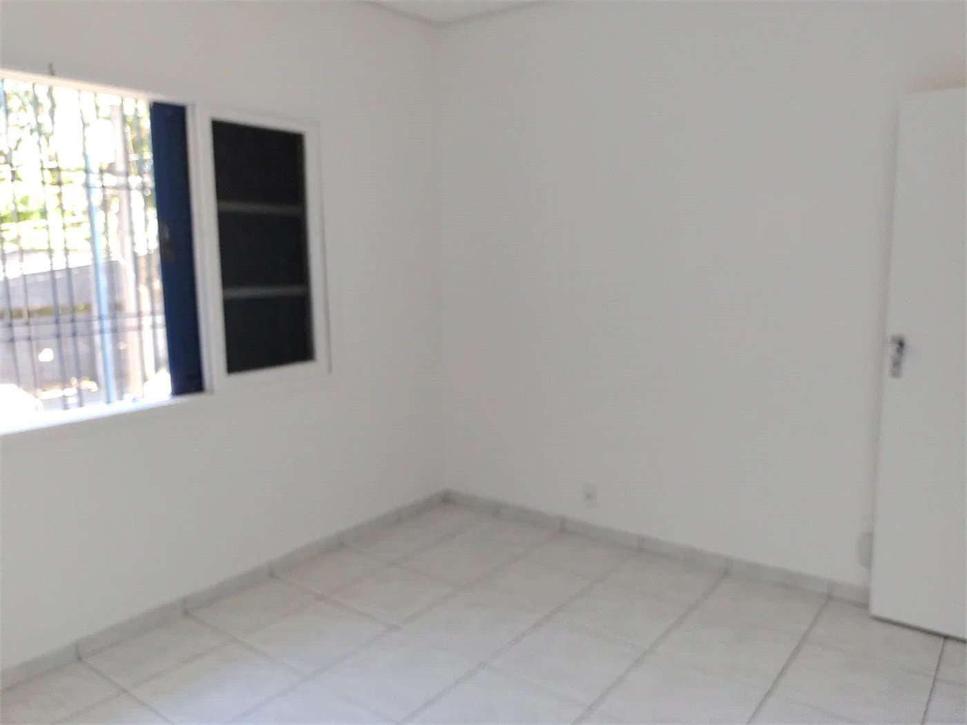 Casa à venda com 3 quartos, sendo 1 suíte, em Vila Cordeiro, São Paulo, SP