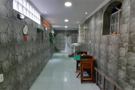 Casa à venda com 3 quartos em Campo Grande, Rio de Janeiro, RJ