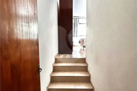 Casa com 2 quartos na Vila Brasileira em Mogi das Cruzes/SP