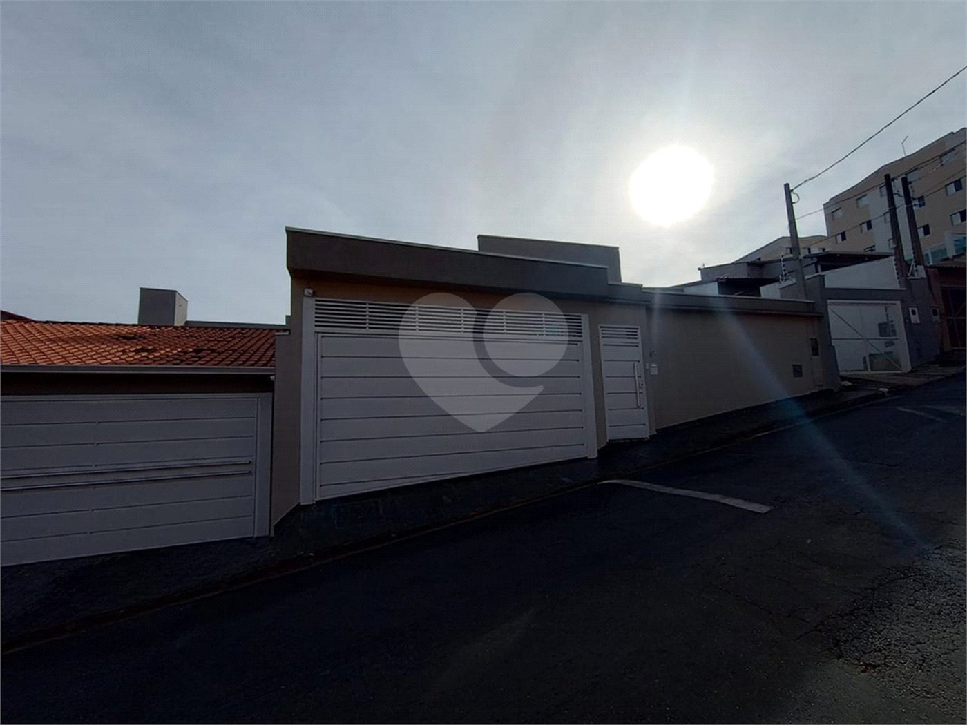 Casa à venda com 3 quartos, sendo 1 suíte,  em Vila Nova Aparecida, Mogi das Cruzes, SP