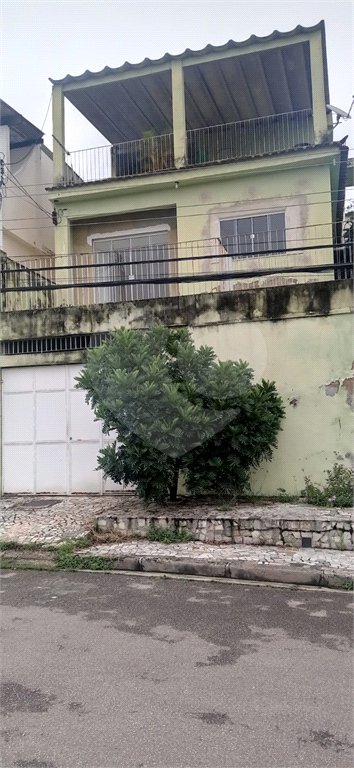 Casa à venda com 3 quartos em Campo Grande, Rio de Janeiro, RJ