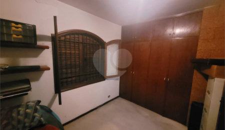Casa à venda com 4 quartos, sendo 2 suítes,  em Planalto Paulista, São Paulo, SP