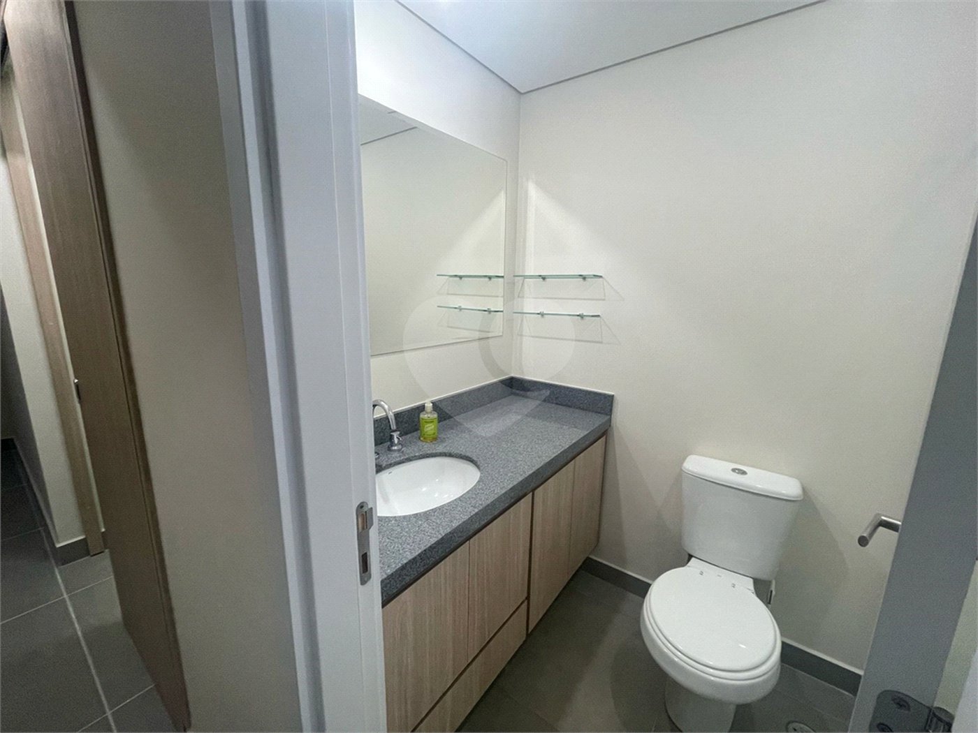 Apartamento à venda com 2 suítes em Vila Mariana, São Paulo, SP
