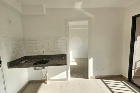 Apartamento à venda ou para alugar com 1 suíte em Vila Olímpia, São Paulo, SP