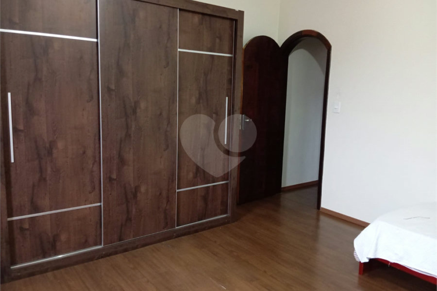 Sobrado à venda com 3 quartos em Vila Guilherme, São Paulo, SP