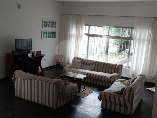 Casa à venda com 4 quartos, sendo 2 suítes,  em Limão, São Paulo, SP
