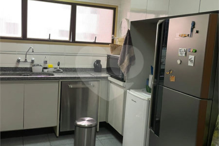 Apartamento à venda com 3 suítes em Granja Julieta, São Paulo, SP