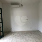Sobrado à venda com 3 quartos, sendo 1 suíte,  em Panamby, São Paulo, SP
