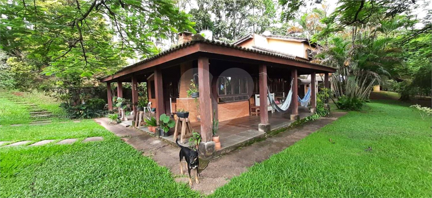 Chácara à venda com 3 quartos, sendo 1 suíte, em Jardim Liberdade, Jundiaí, SP