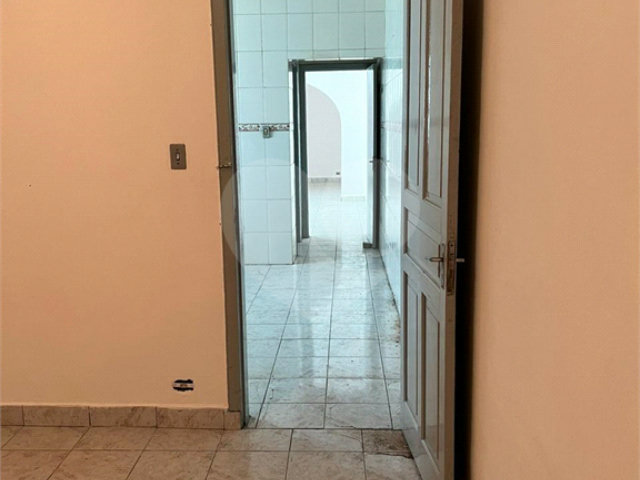 Casa à venda com 2 quartos em Vila Maria, São Paulo, SP
