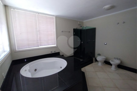 Casa à venda com 5 suítes em Jardim Colombo, Itapetininga, SP
