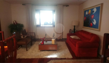 Casa para alugar com 4 quartos, sendo 2 suítes,  em Campo Grande, São Paulo, SP