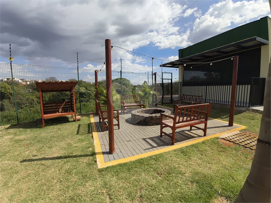 Casa à venda com 3 quartos, sendo 1 suíte,  no condomínio Horto Florestal Villagio, Sorocaba - SP