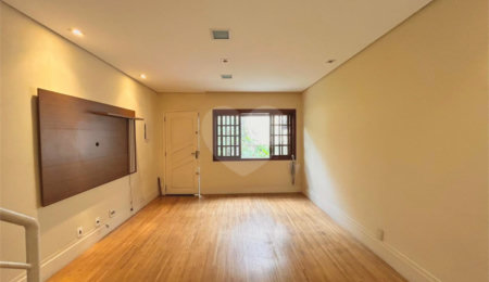 Casa à venda com 2 quartos no condomínio Residencial Vila das Margaridas, São Paulo - SP