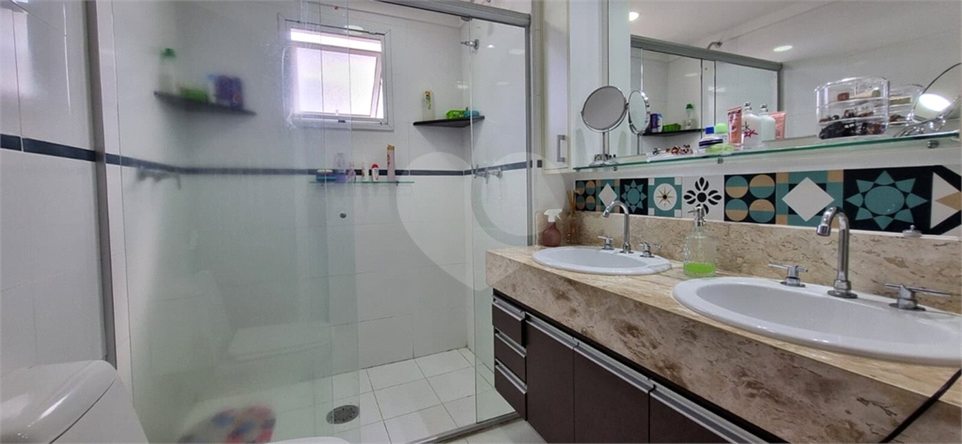Apartamento à venda com 4 quartos, sendo 2 suítes,  em Jardim Esplanada, São José dos Campos, SP