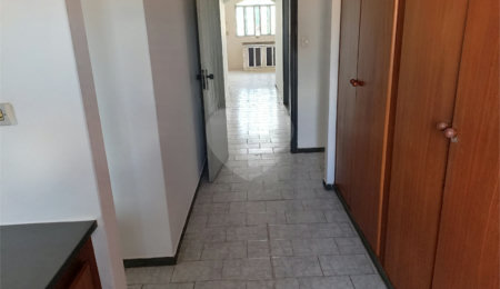 Casa à venda ou para alugar com 6 quartos, sendo 2 suítes,  em Jardim Itália, Itapetininga, SP