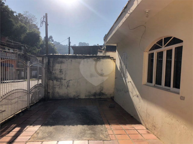 Casa de Vila à venda com 2 quartos em Luiz Fagundes, Mairiporã, SP