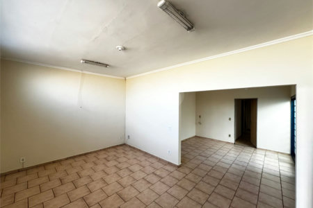 Casa à venda com 3 quartos, sendo 1 suíte, em Vila Monte Alegre, Ribeirão Preto, SP