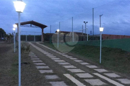 Chácara à venda com 3 quartos, sendo 1 suíte, no Centro, Araçoiaba da Serra, SP