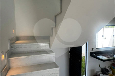Casa à venda com 3 quartos, sendo 1 suíte, no condomínio Parque Guará, Rio de Janeiro - RJ