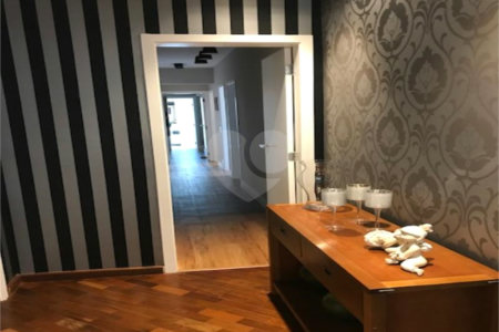 Apartamento à venda com 3 quartos, sendo 1 suíte,  em Jardim Ampliação, São Paulo, SP