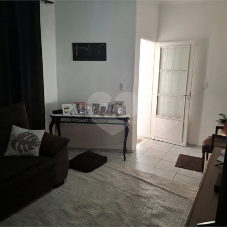 Casa à venda com 2 quartos, sendo 1 suíte,  em Jardim Wanel Ville V, Sorocaba, SP