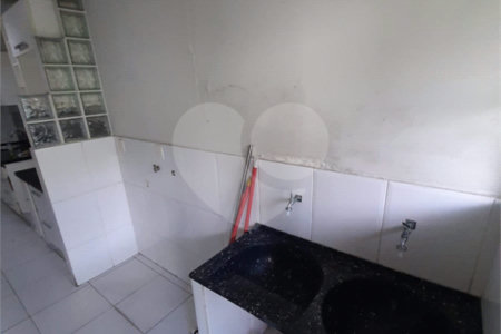 Sobrado à venda com 5 quartos, sendo 4 suítes, em Cidade Vista Verde, São José dos Campos, SP