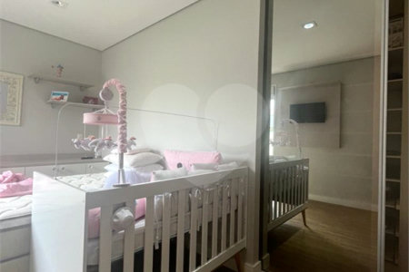 Casa à venda com 3 suítes no condomínio Residencial Terra Nobre, Indaiatuba - SP