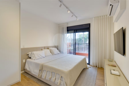 Apartamento à venda com 3 quartos, sendo 1 suíte, em Jardim Marajoara, São Paulo, SP