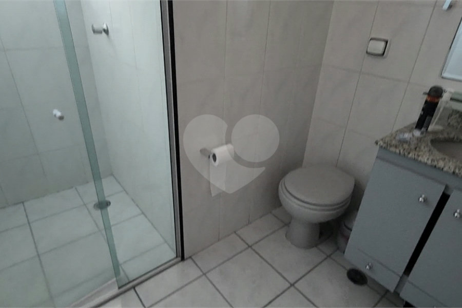Casa à venda com 4 quartos, sendo 1 suíte, em Parada Inglesa, São Paulo, SP