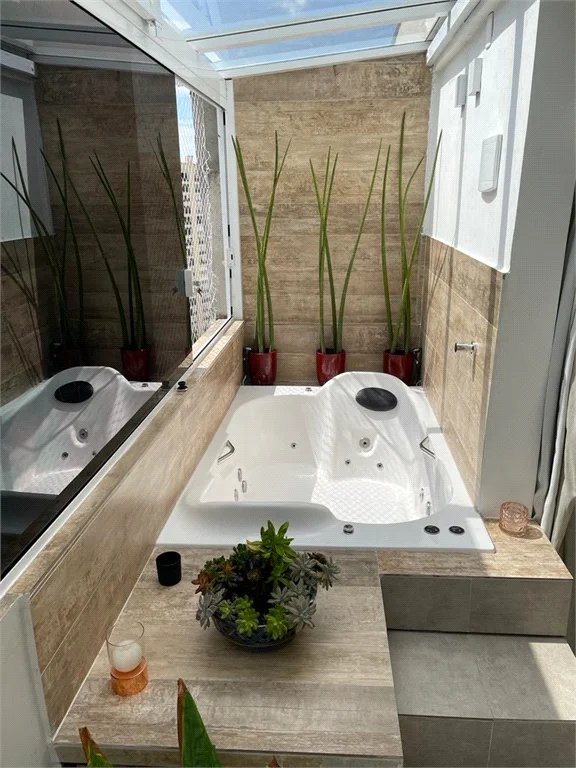 Apartamento à venda com 2 quartos, sendo 1 suíte, em Jardim Londrina, São Paulo, SP