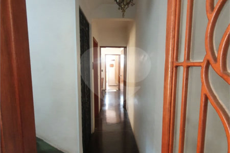 Sobrado à venda com 3 quartos, sendo 1 suíte, em Jardim Prudência, São Paulo, SP