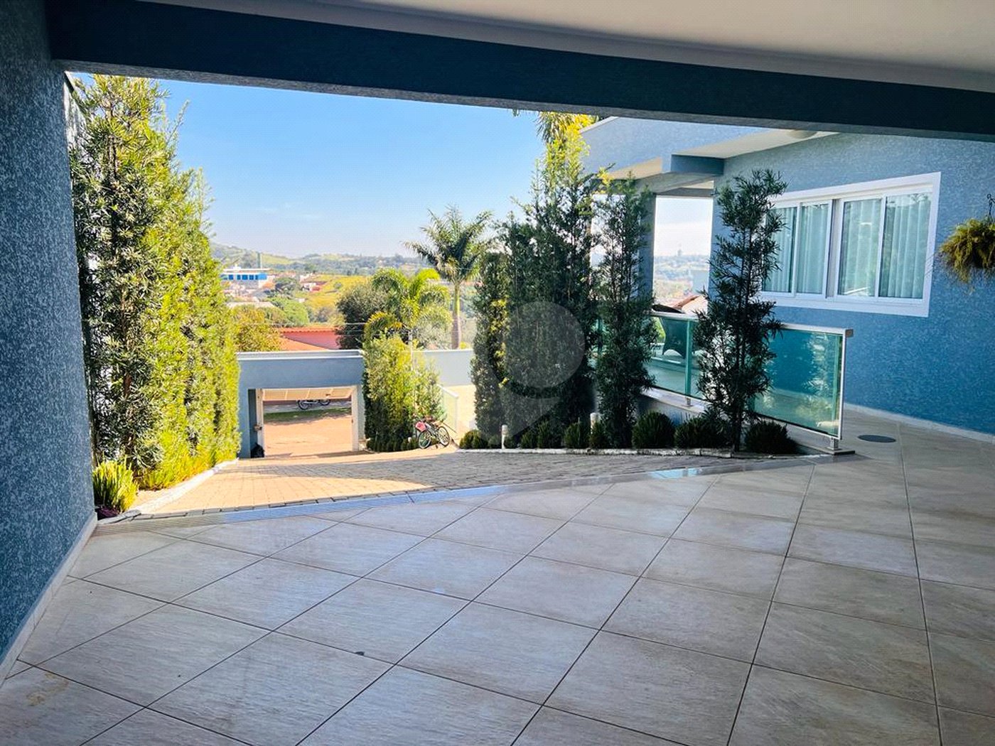 Casa à venda com 3 suítes no Centro, Bom Jesus dos Perdões, SP