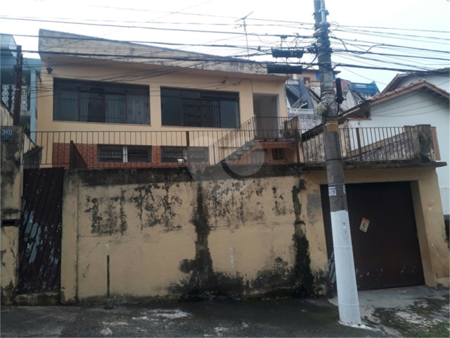 Sobrado à venda com 4 quartos em Tremembé, São Paulo, SP