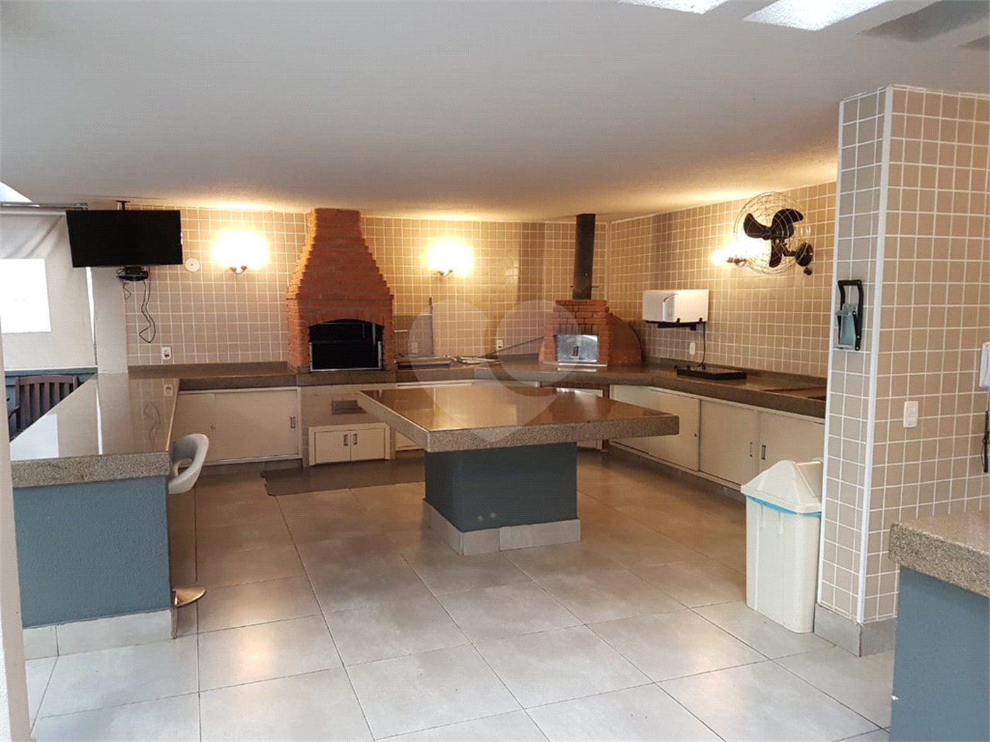 Apartamento à venda com 3 suítes em Jardim Londrina, São Paulo, SP