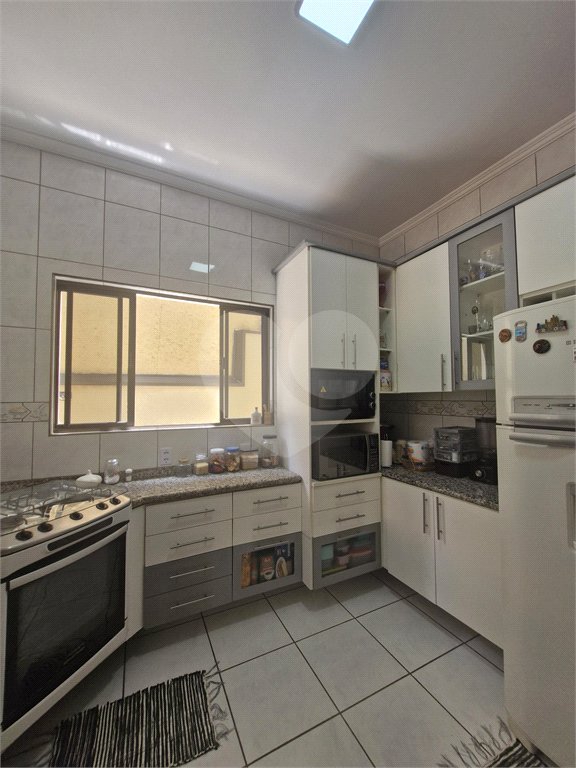 Casa à venda com 4 quartos, sendo 2 suítes, no condomínio Grape Village, Vinhedo - SP