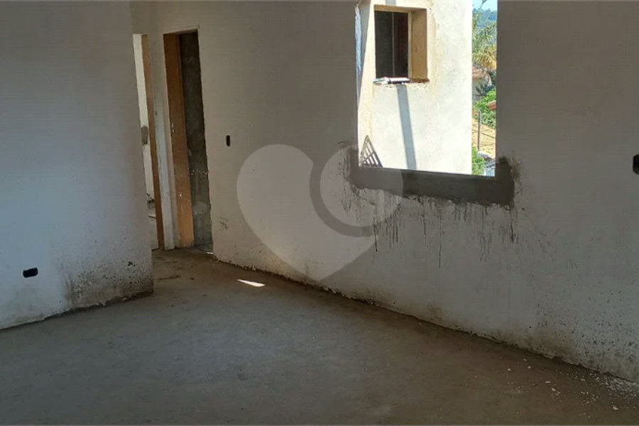 Casa à venda com 2 quartos no condomínio Residencial Solar das Rosas, São Paulo - SP