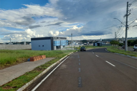 Lote Comercial à Venda na Avenida Bruno Ruggiero -São Carlos/SP