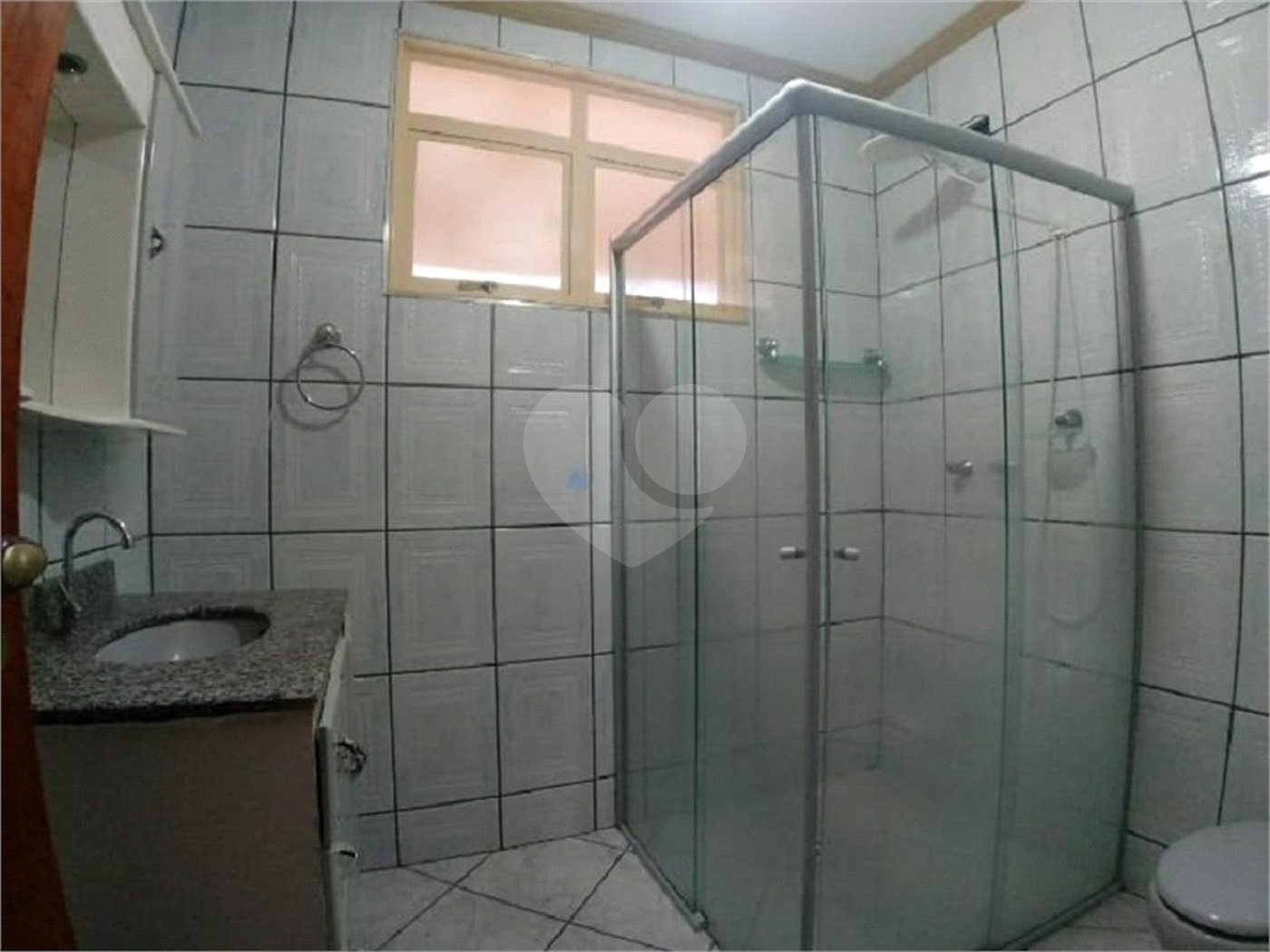 Sobrado à venda com 4 quartos, em Residencial Itamarati