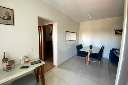 Apartamento de 2 dormitórios (1 suíte) próximo a Rodoviária