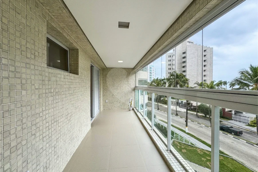 Apartamento à venda com 3 suítes em Riviera de São Lourenço, Bertioga, SP
