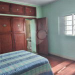 Casa à venda com 4 quartos, sendo 1 suíte, no Centro, Mairinque, SP