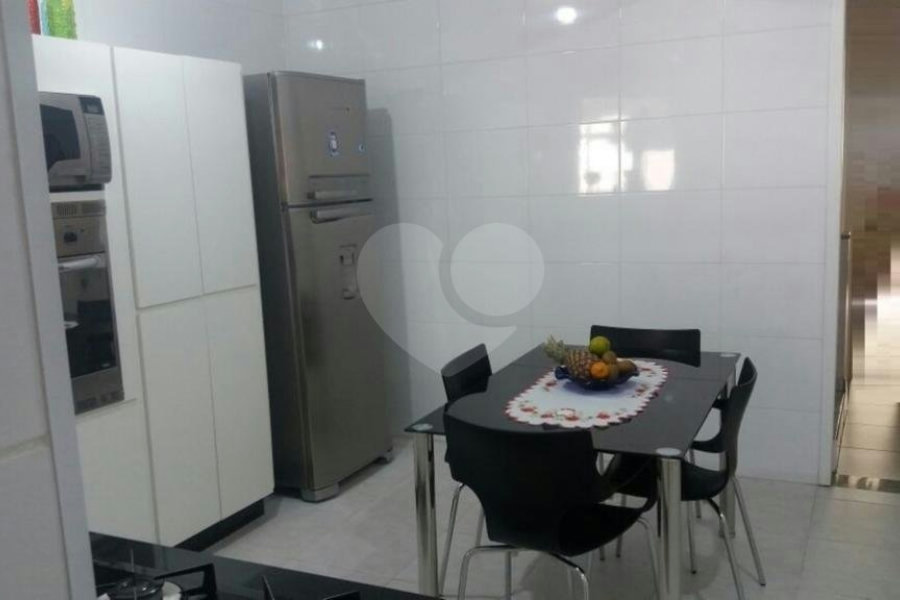 Sobrado à venda com 2 quartos, sendo 1 suíte, em Santana, São Paulo, SP