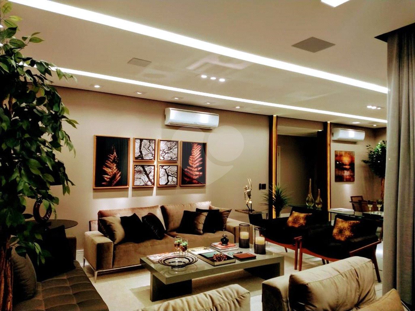 Apartamento à venda com 4 suítes em Jardim Armênia, Mogi das Cruzes, SP