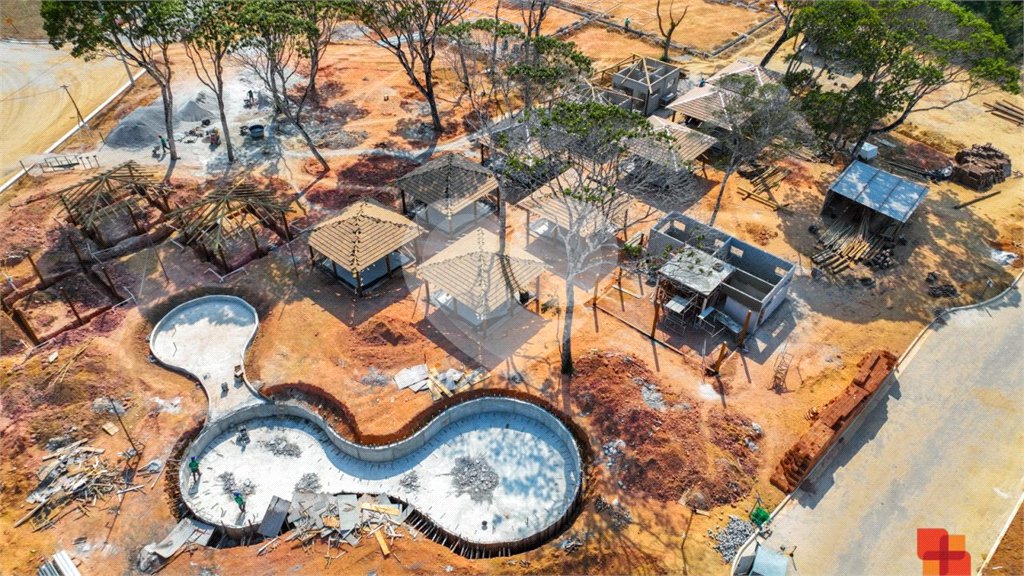 Terreno à venda no condomínio Golden Mundaí, Porto Seguro - BA