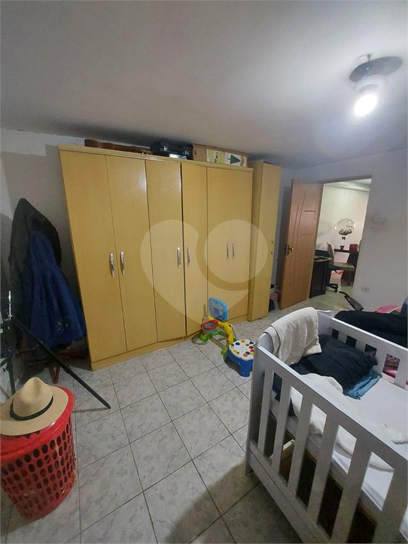 Sobrado à venda com 8 quartos no Brasilândia, São Paulo, SP